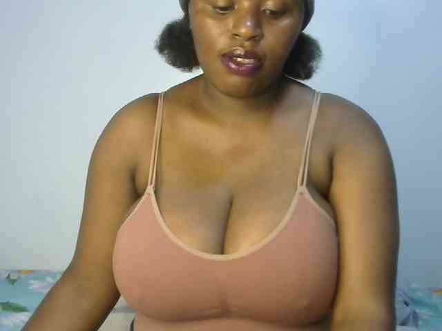 Model: Sexyhazel