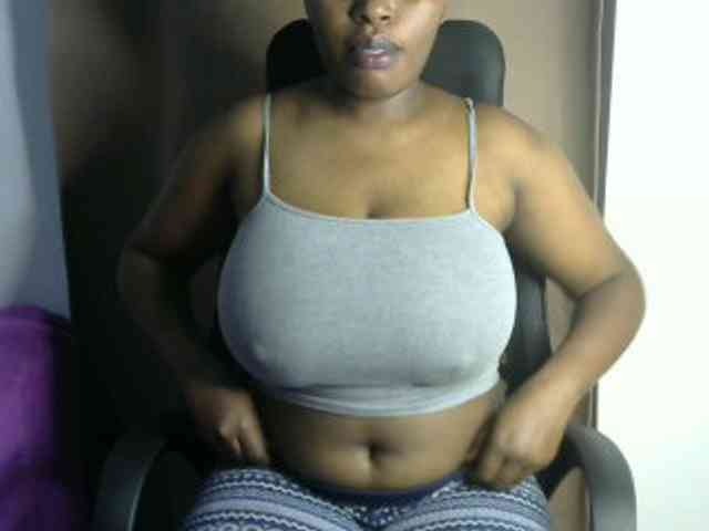Model: Sexyhazel