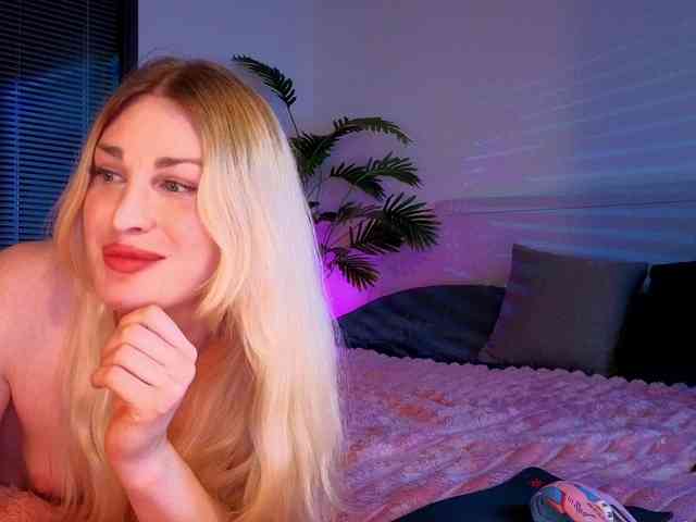 inchcaser Live Webcam on BongaCams