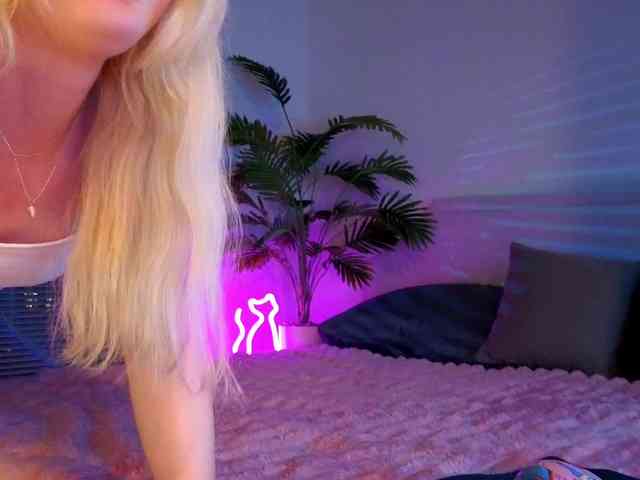 inchcaser Live Webcam on BongaCams