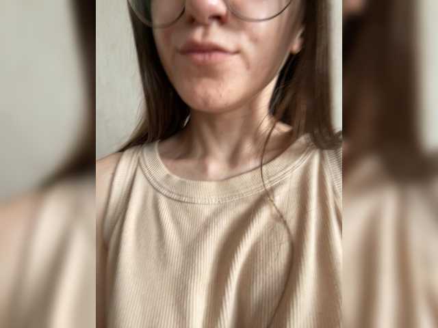 sweet-kiss22 live cam on BongaCams