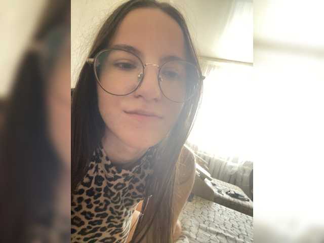 sweet-kiss22 live cam on BongaCams