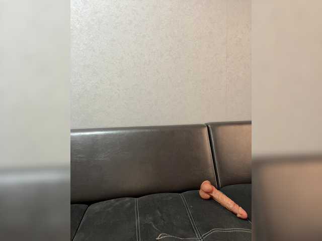 sweet-kiss22's BongaCams show and profile