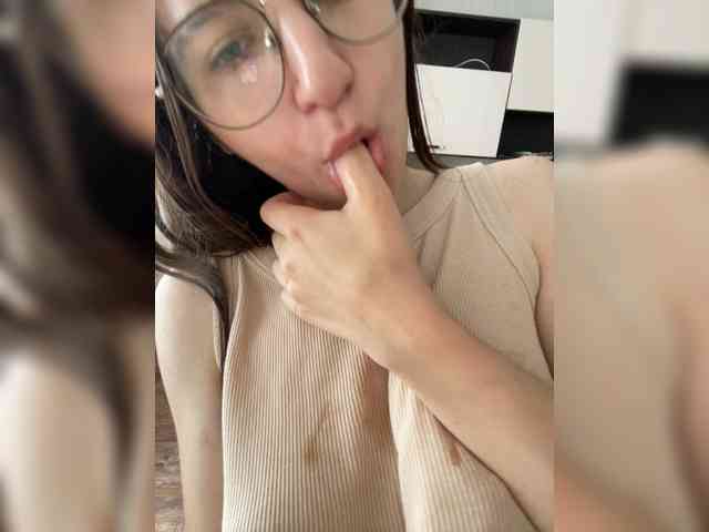sweet-kiss22 Sex Cam Show