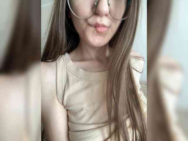 sweet-kiss22 Sex Cam Show