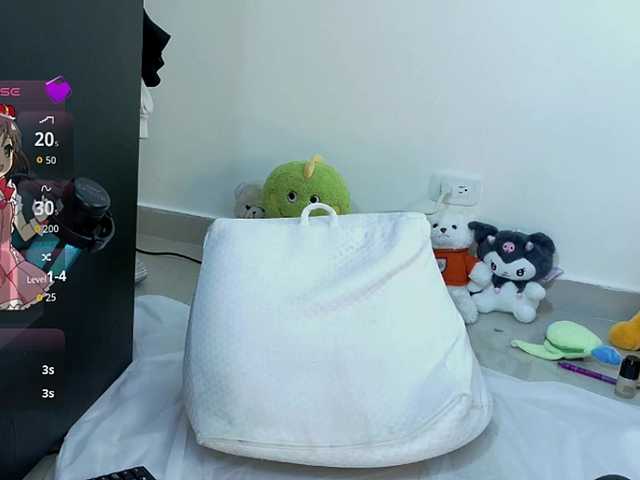 Camila05torres live cam on BongaCams