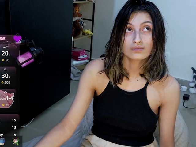 Camila05torres live cam on BongaCams