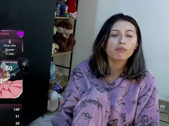 Camila05torres live cam on BongaCams