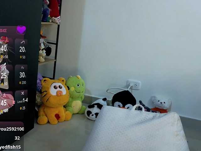 Camila05torres live cam on BongaCams