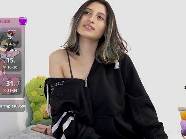Camila05torres live cam on BongaCams