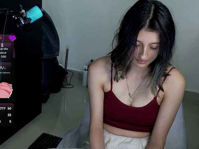 Camila05torres live cam on BongaCams