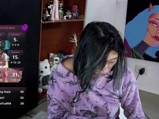Camila05torres live cam on BongaCams