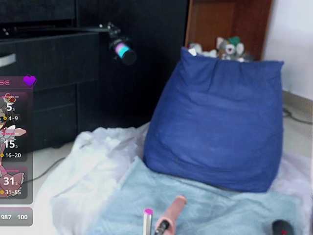 Camila05torres's BongaCams show and profile