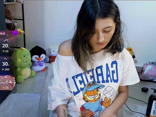 Camila05torres live cam on BongaCams