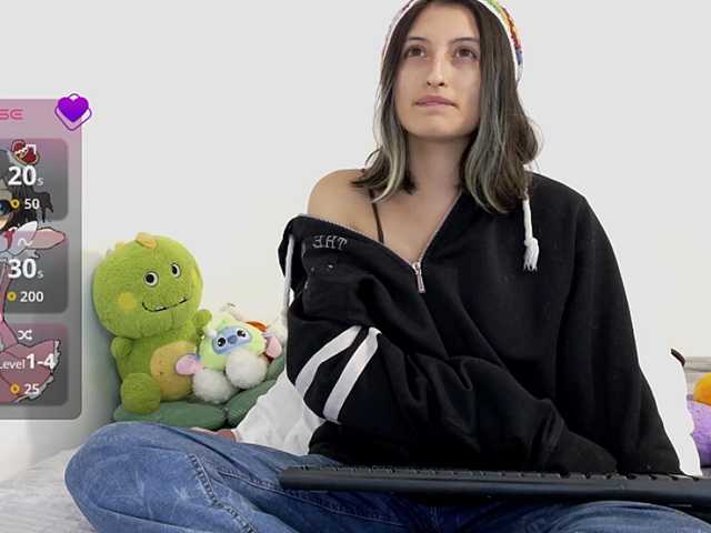 Camila05torres live cam on BongaCams