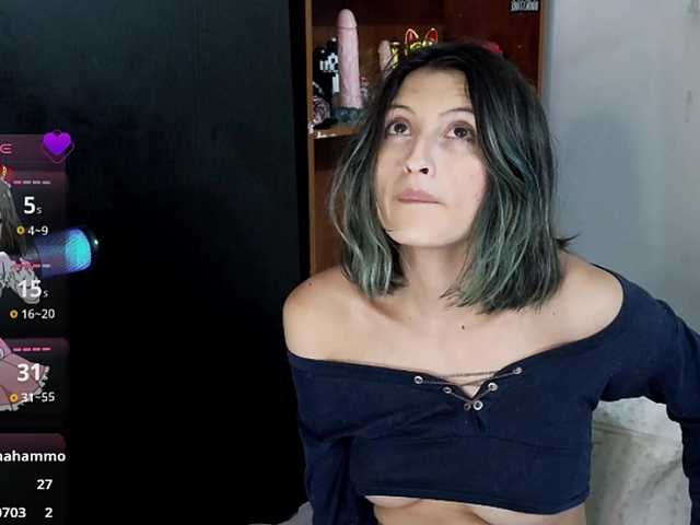 Camila05torres live cam on BongaCams
