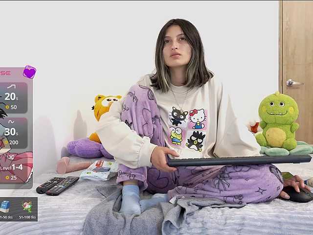 Camila05torres live cam on BongaCams
