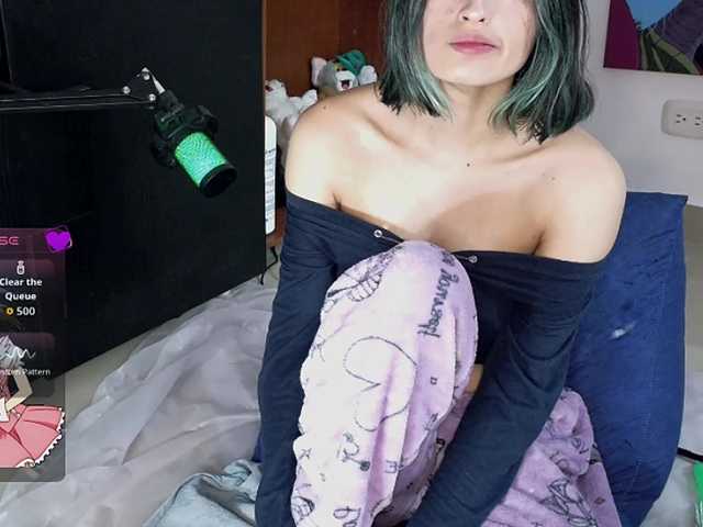 Camila05torres's BongaCams show and profile