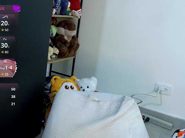 Camila05torres live cam on BongaCams