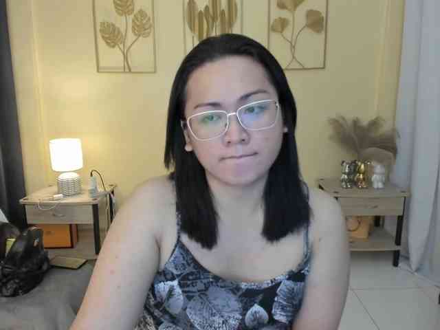 LevyMcGarden Live Webcam on BongaCams