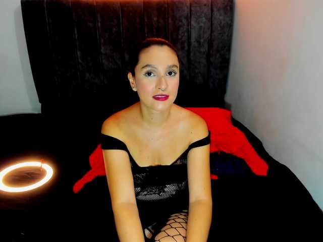 pantheisa live cam on BongaCams