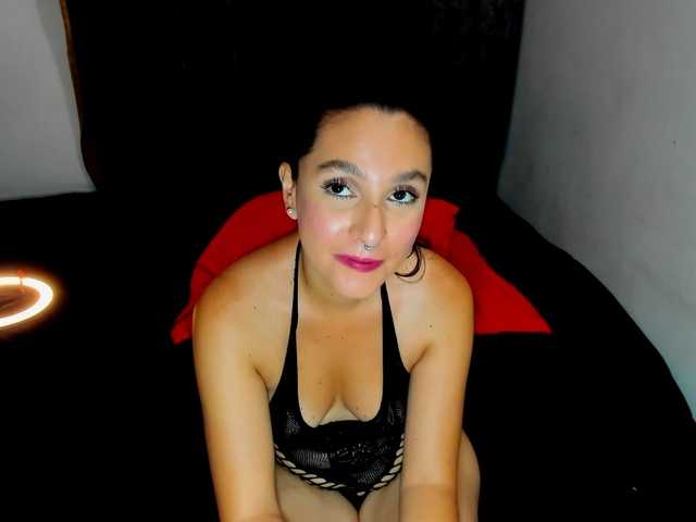pantheisa live cam on BongaCams