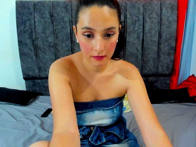 pantheisa live cam on BongaCams