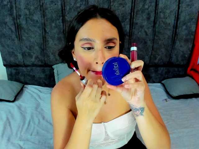 pantheisa live cam on BongaCams