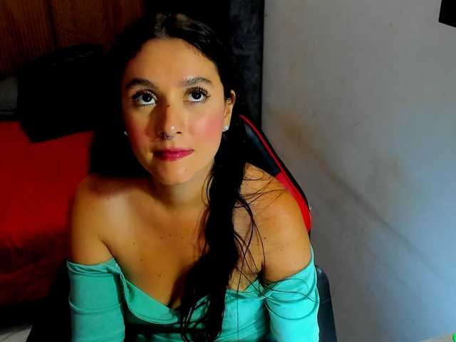 pantheisa live cam on BongaCams