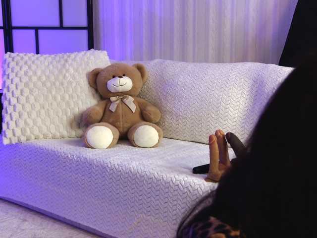 OnlyXandra7, live now on BongaCams