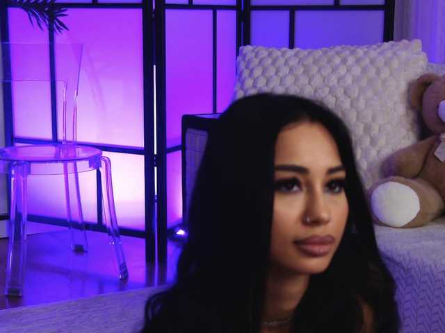 OnlyXandra7's BongaCams show and profile