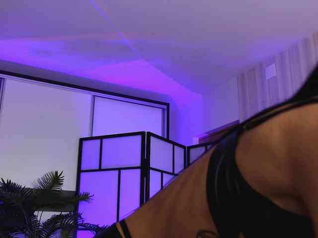 OnlyXandra7 webcam