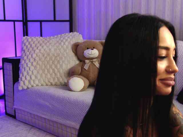 OnlyXandra7 Live Webcam on BongaCams