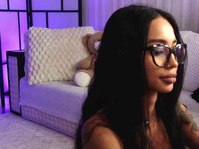 OnlyXandra7 webcam