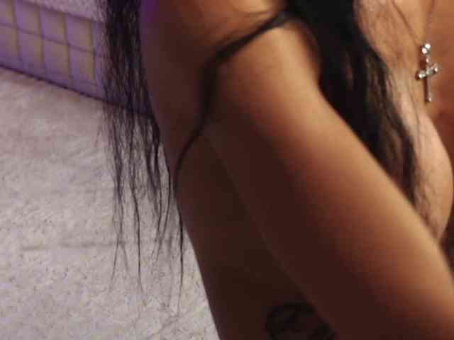 OnlyXandra7 webcam