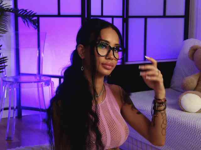 OnlyXandra7 webcam