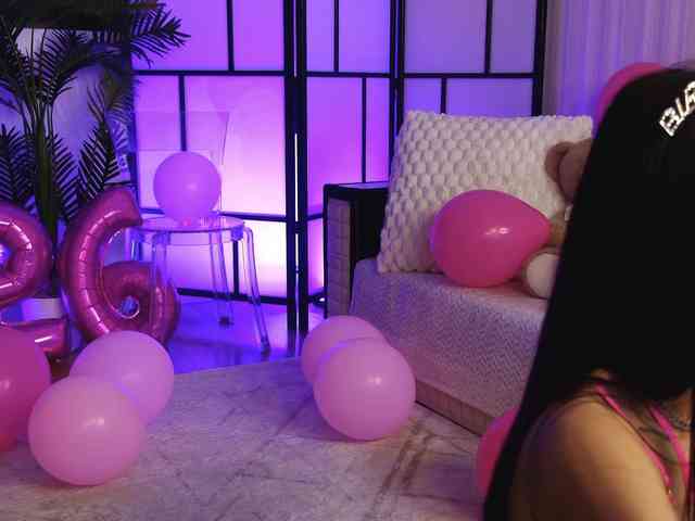 OnlyXandra7 webcam