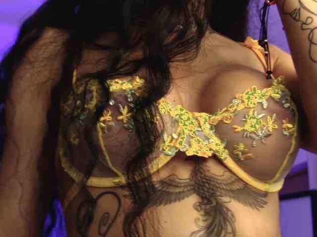 OnlyXandra7 webcam