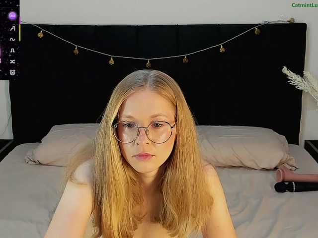 CatmintLush live webcam show