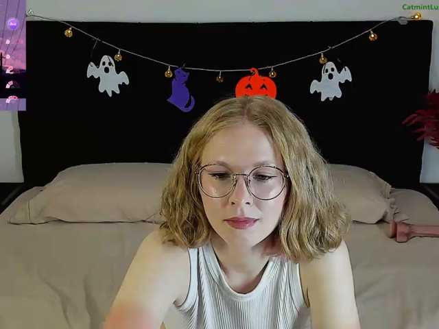 CatmintLush, live now on BongaCams
