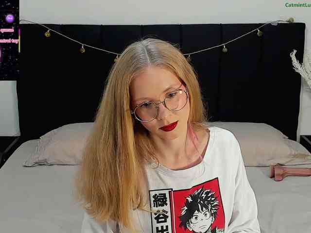 CatmintLush webcam