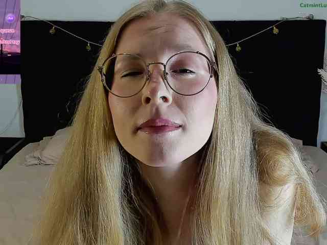 CatmintLush webcam