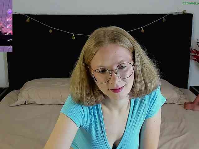 CatmintLush webcam