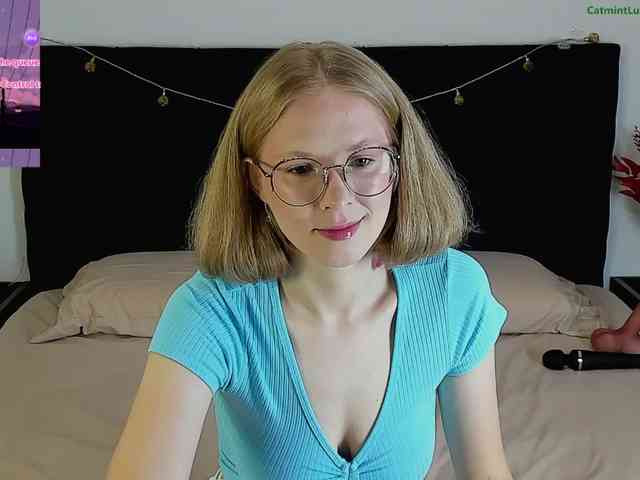 CatmintLush webcam
