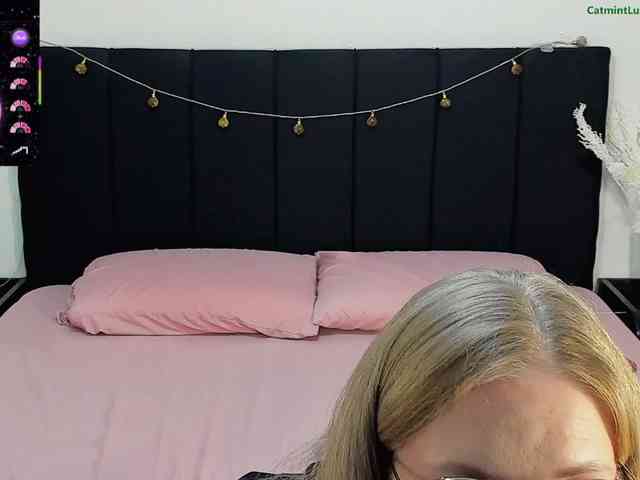 CatmintLush webcam