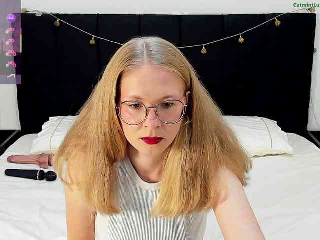 CatmintLush webcam