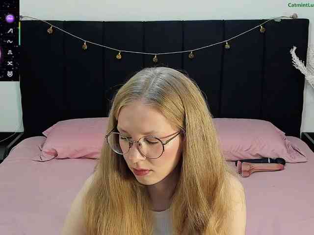 CatmintLush webcam