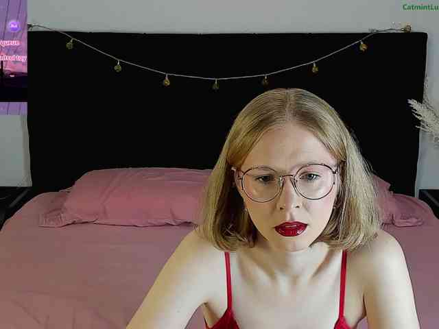 CatmintLush webcam