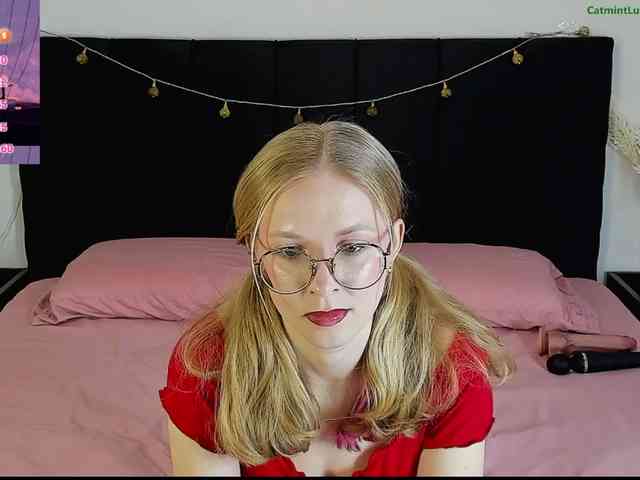 CatmintLush webcam