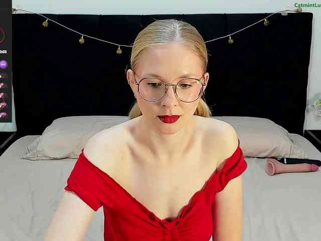 CatmintLush webcam